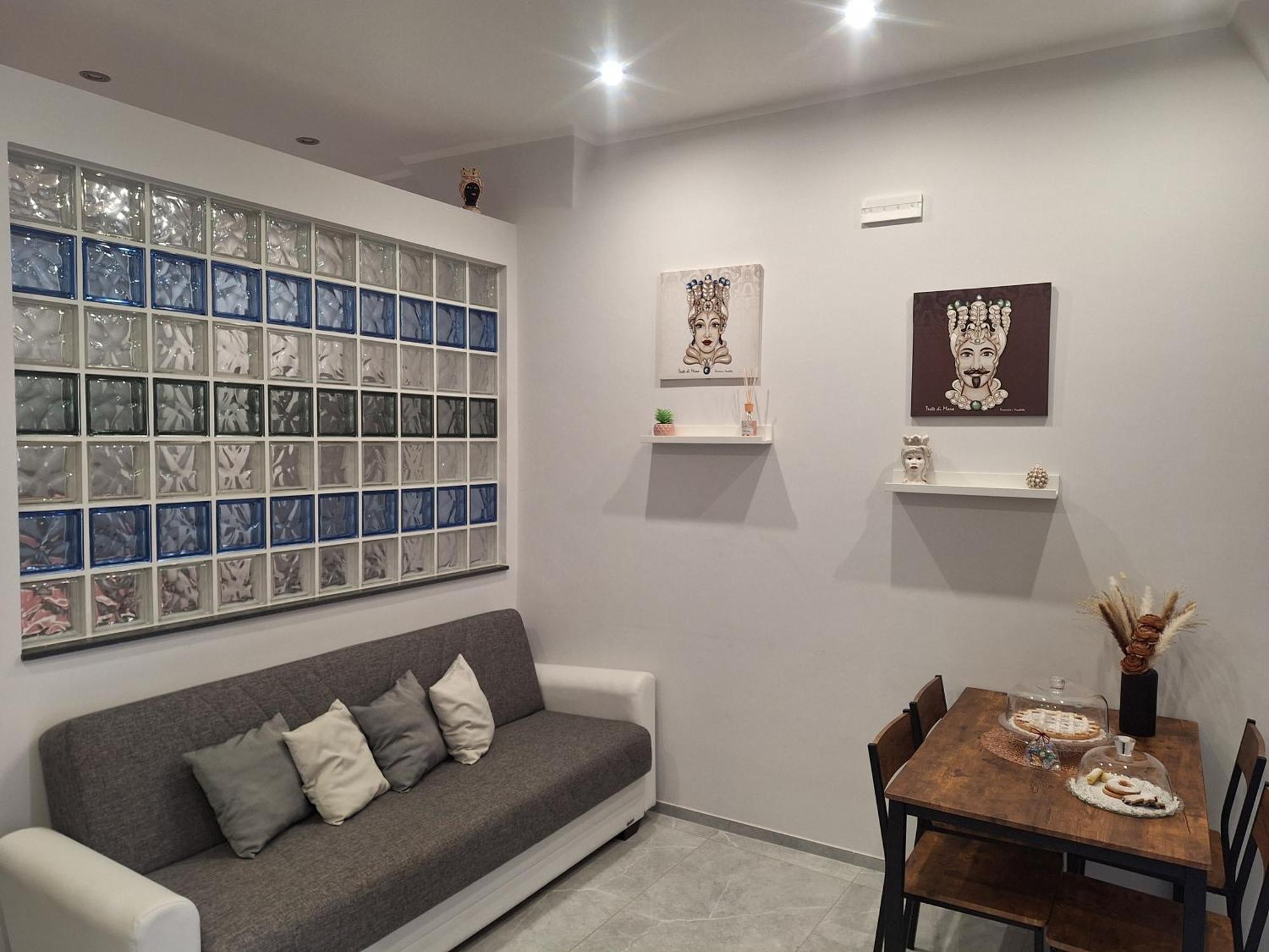 Casa Vacanze Al Teatro Catania Bagian luar foto